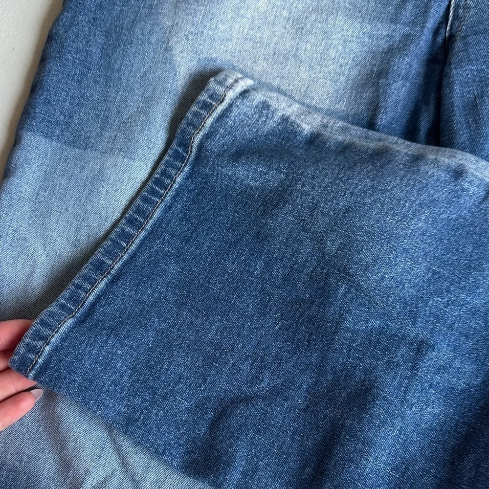 Joes Jeans stylish dark